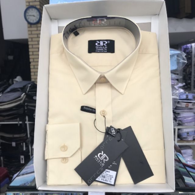 Sơ mi trơn rulo màu vàng mơ sale 33% còn 250k