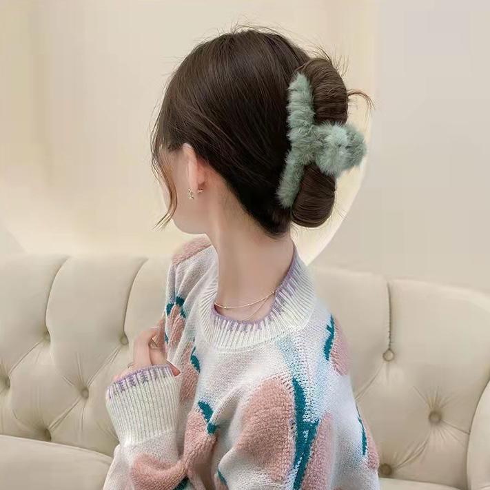Kẹp tóc càng cua phủ lông nữ tính thời trang hottrend Hàn Quốc Mely