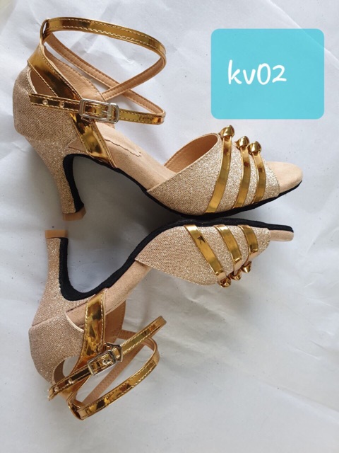 Giày khiêu vũ latin nữ