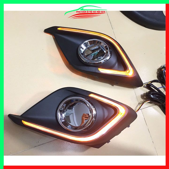 Bộ 2 đèn led gầm trước hai chế độ tích hợp cả xi-nhan Mazda 3 2015 2016