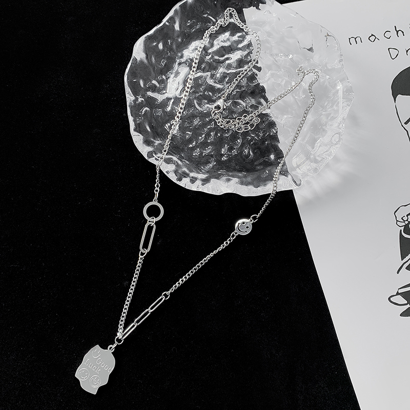 Dây Chuyền Bằng Thép Titan Thiết Kế Hình Mặt Cười Độc Đáo