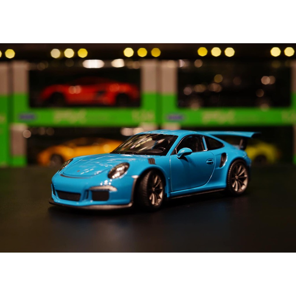 Mô hình xe ô tô Porsche 911 GT3 RS Hãng Welly tỉ lệ 1:24 màu xanh