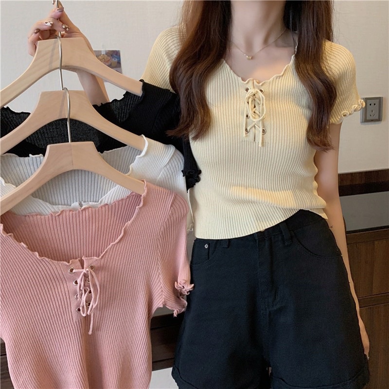 Áo len dáng lửng croptop đan dây xoăn viền mongtoghi