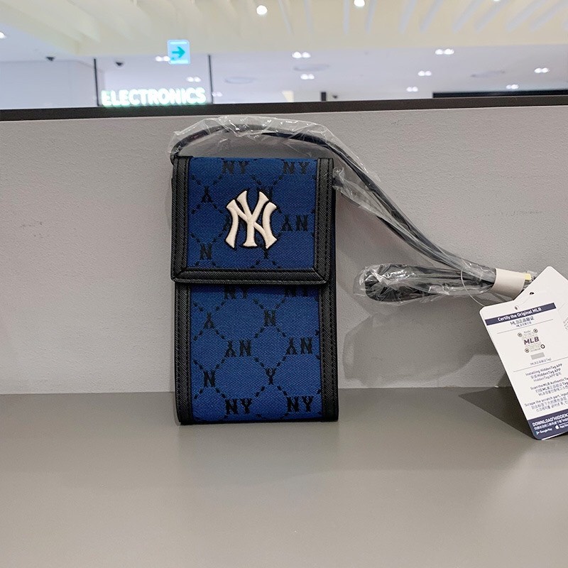 Túi MLB Mini Đeo Chéo 3 Màu Logo Thêu Họa Tiết Mono Siêu Đẹp