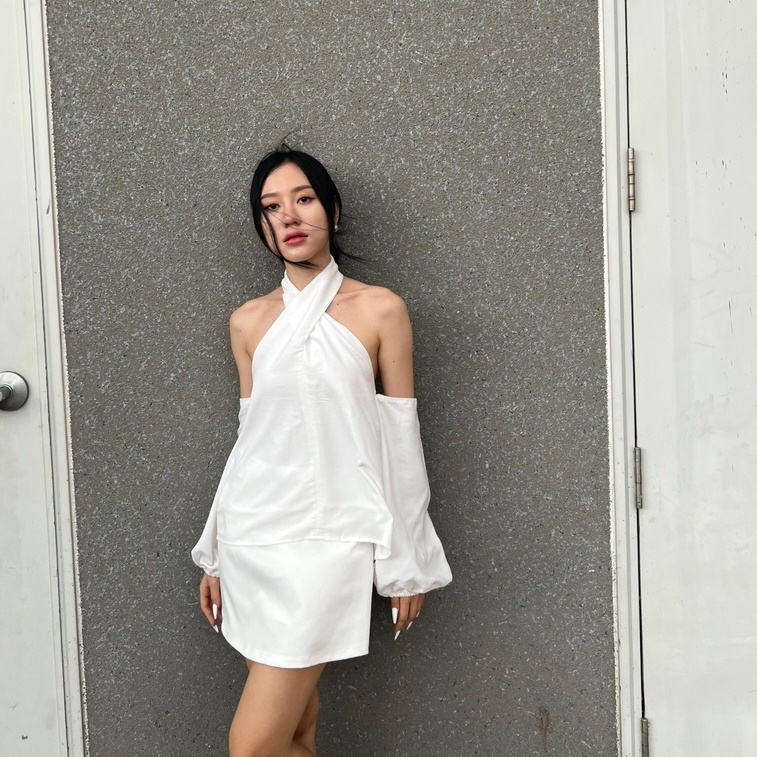 Áo trễ vai cổ xoắn cách điệu EDINI - A1344