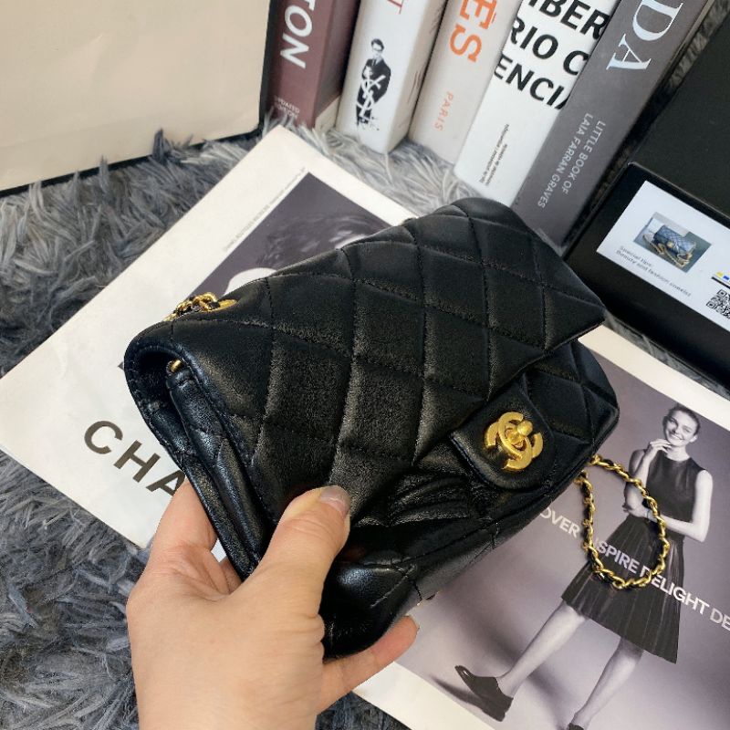 Túi xách nữ C.N classic mini charm ball sz2pcm da mịn mềm đẹp dã man fullbox vip nam châm