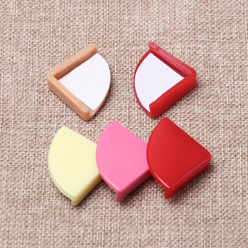 Set 4 miếng bọc cạnh bàn giữ an toàn cho bé