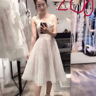 Váy ren tiểu thư