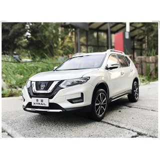 Mô hình xe Nissan X Trail  tỉ lệ 1:18