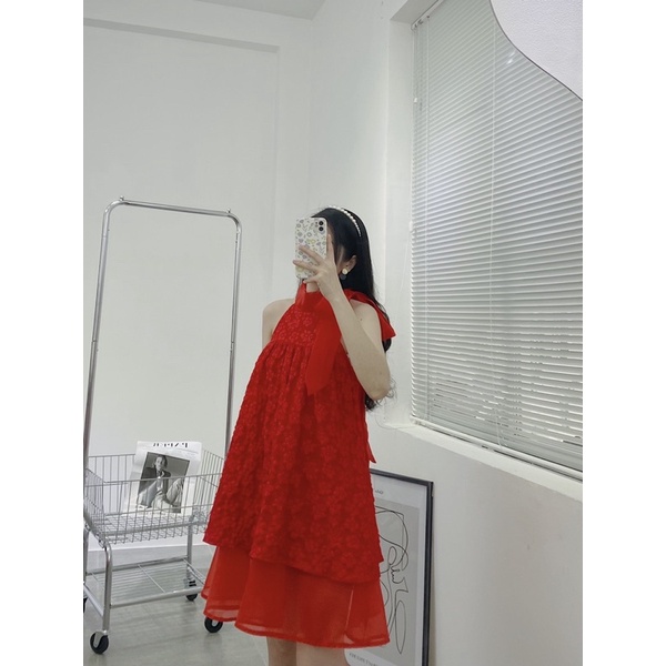 ĐẦM YẾM GẤM NỔI ĐỎ
