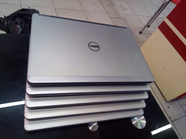Laptop cũ  Dell E7240 i5-4200u/ ram 4gb/ ssd 120gb
