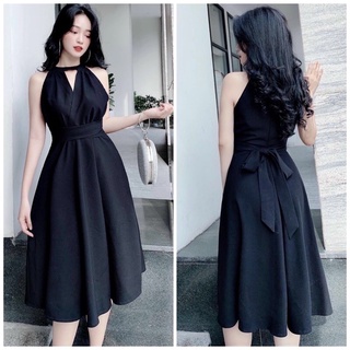 Đầm xòe đen cổ yếm thắt chéo eo sang trọng