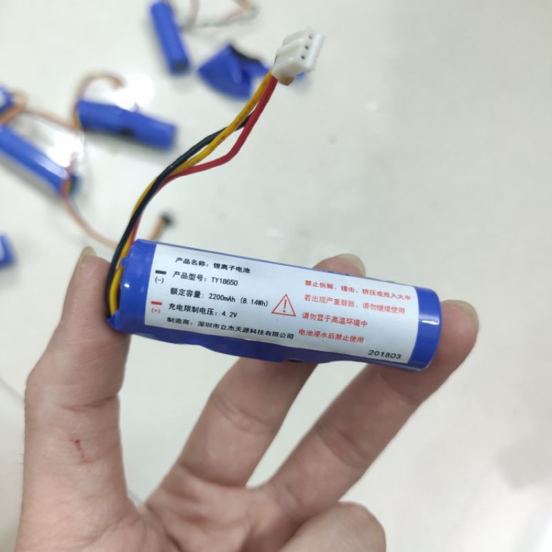 Pin 18650 tháo loa bluetooth