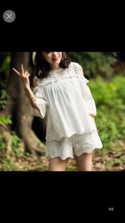 Áo đũi thêu hở vai