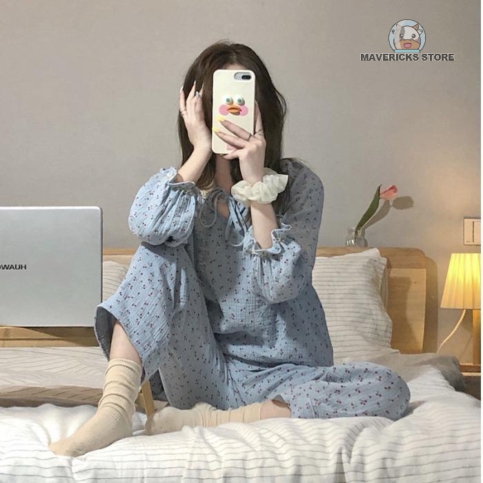 Đồ ngủ tay dài dáng rộng in họa tiết cherry phong cách mùa thu mới cho nữ