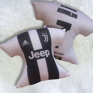 Gối ôm bóng đá áo thi đấu cầu thủ ronaldo