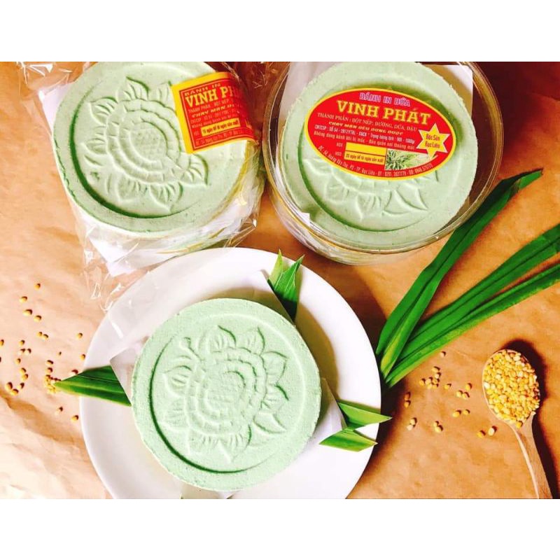 Bánh in lá dứa nhân đậu xanh sầu riêng VINH PHÁT - 4 cái/900-1000g - Đặc sản Bạc Liêu
