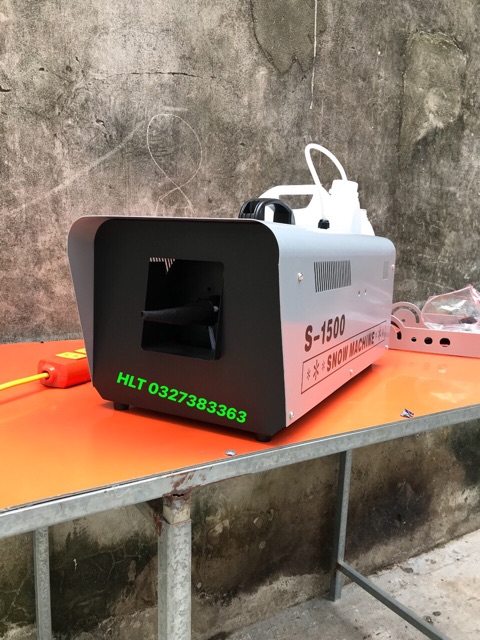 Máy tạo tuyết 1500w sân khấu