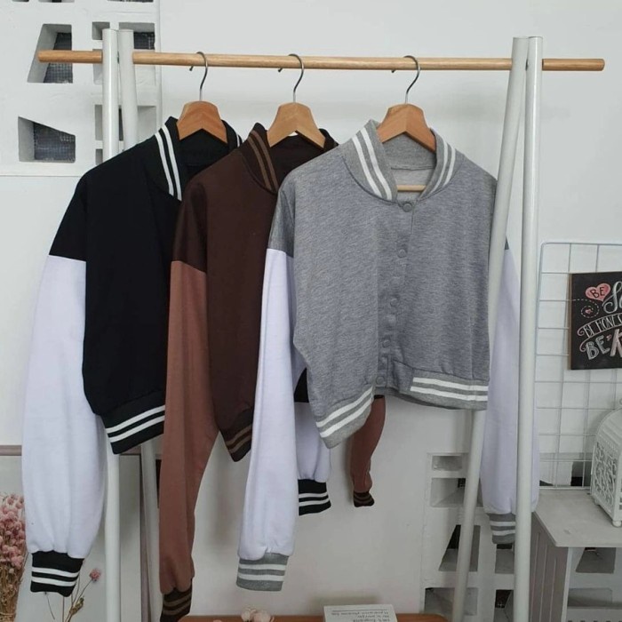 ✨Dmc✨ Áo Khoác Bóng Chày Cài Nút Màu Xám Nhạt Thời Trang Cho Nữ