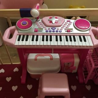 Đàn organ Winfun 2068