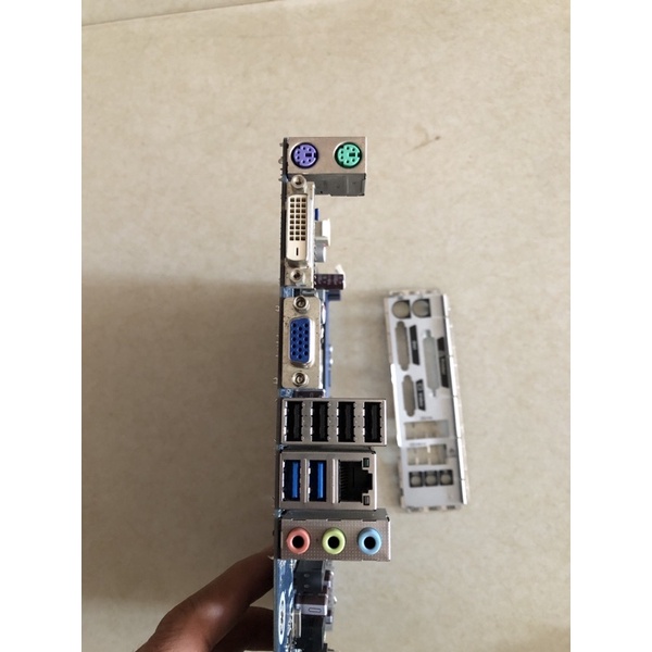 Main samsung b75 sk 1155