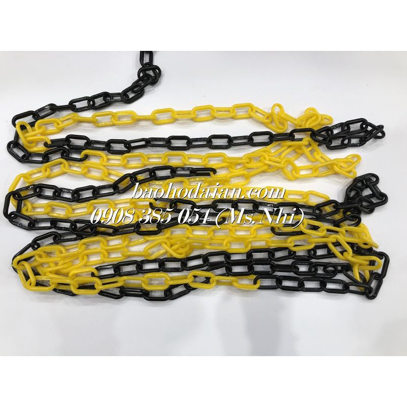 Dây xích nhựa phân luồng giao thông - Hình thật