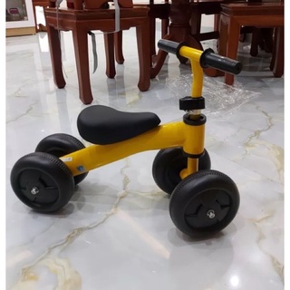 Xe Chòi Chân Bobby Dễ thương cho bé