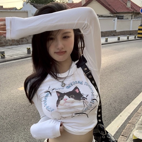 Áo Croptop Tay Dài In Hình Mèo Dễ Thương