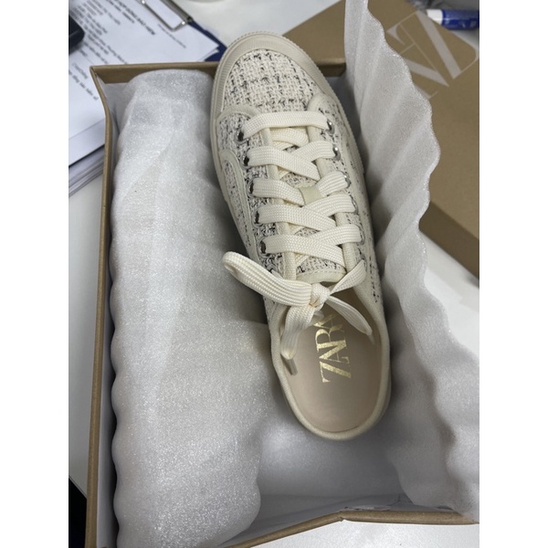 Giày sục Zara xuất - có sẵn | BigBuy360 - bigbuy360.vn