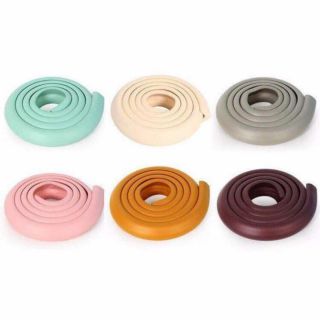 Cuộn silicon bọc cạnh bàn