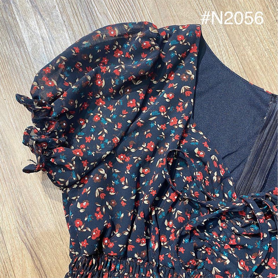 ĐẦM VOAN HỌA TIẾT HOA NHÍ XÒE NHẸ ĐUÔI CÁ XINH LUNG LINH - LANA DRESS | BigBuy360 - bigbuy360.vn