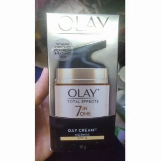 KEM DƯỠNG DA OLAY 7 TÁC DỤNG 50G