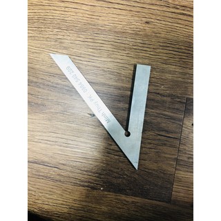 Thước ke góc chuẩn trong nước 45, 90 độ thép chống gỉ.