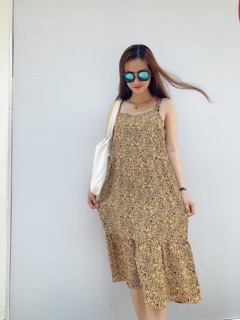 Đầm maxi hai dây bèo lai