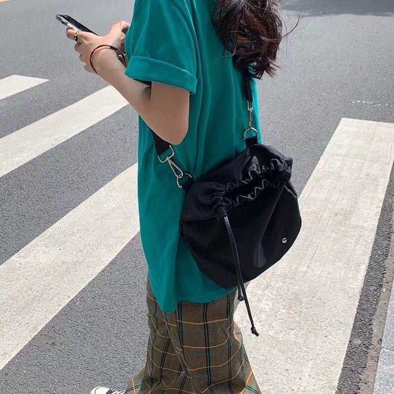 Túi xách dáng vuông rút dây dày dặn màu đen thời trang nữ 2804