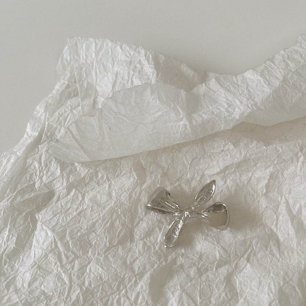 Khuyên Tai Nữ Trang Dáng Dài Tạo Hình Độc Đáo