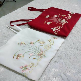 Yếm cổ trang (Sẵn yếm hạc trắng L ))