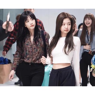 Áo Croptop Tay Dài In Chữ Phong Cách Hàn Quốc