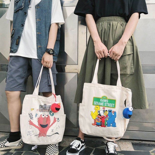 TÚI VẢI TOTE ULZZANG KAWS X SESAME STREET CỰC XINH