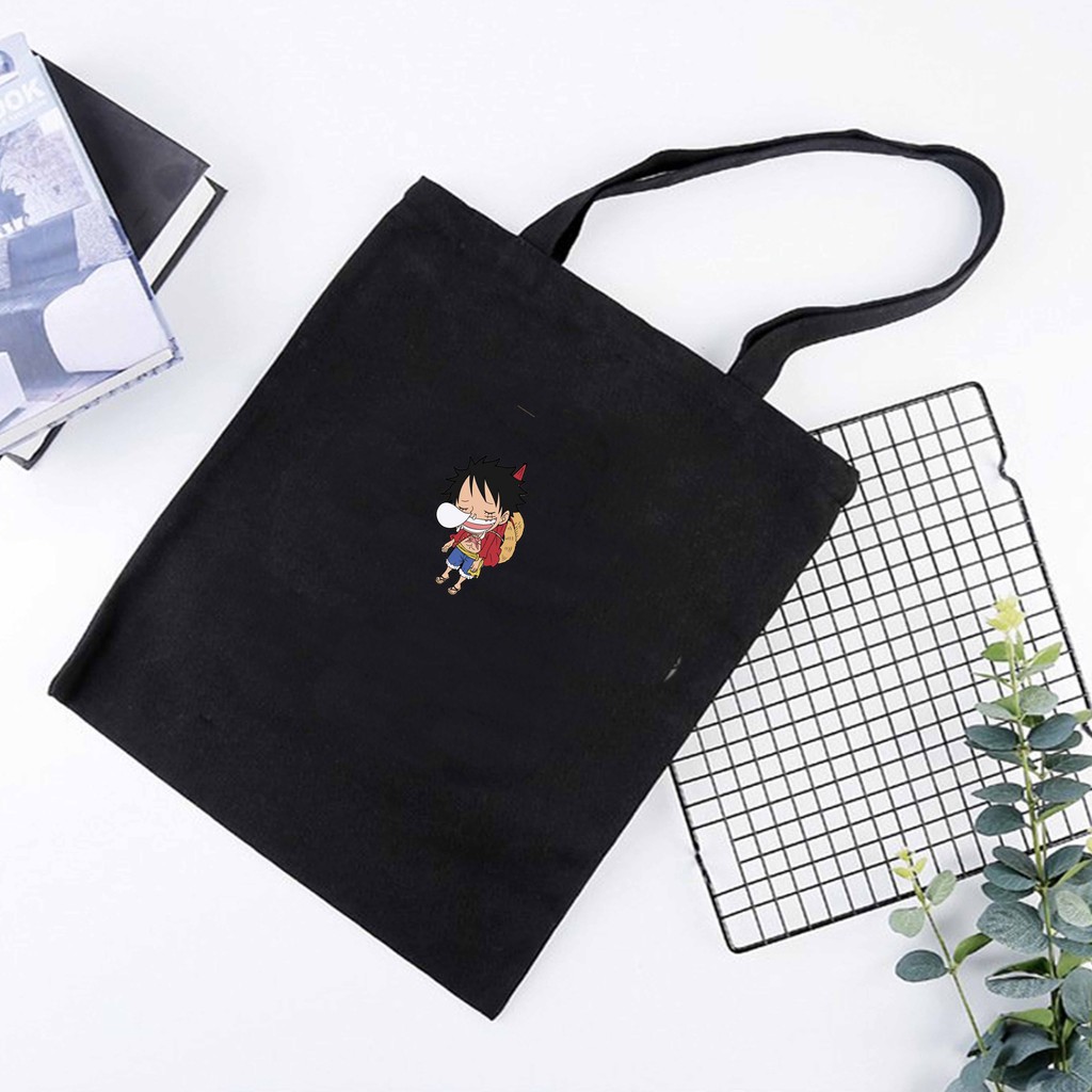 Túi tote vải đeo vai đen trắng in hình Luffy One Piece Đảo Hải Tặc