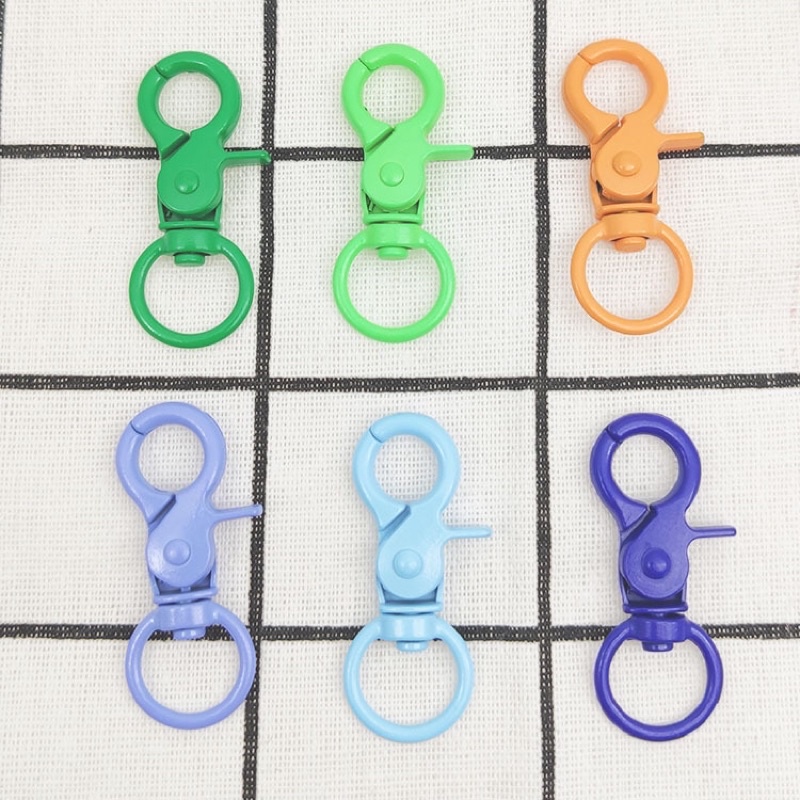 Móc khoá càng cua màu