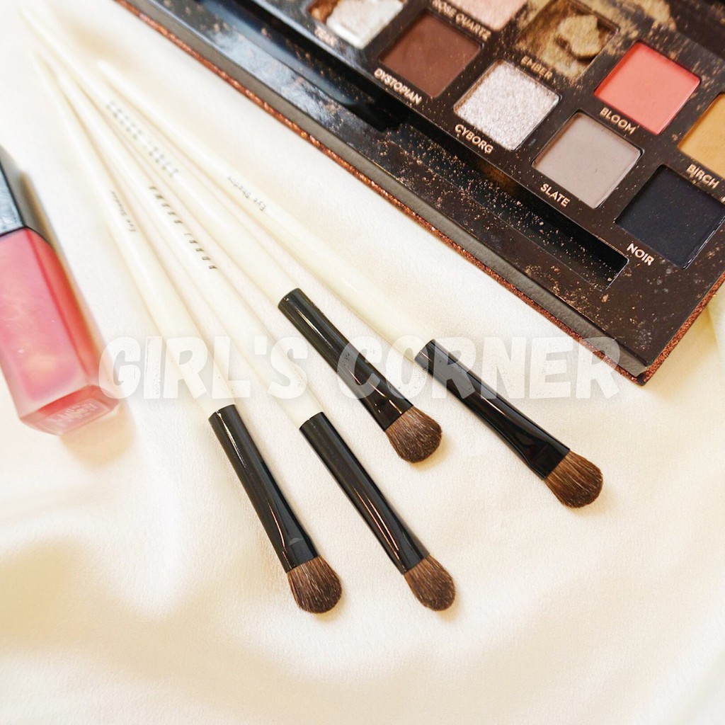 Cọ tán bầu mắt Bobbi Brown Eyeshadow