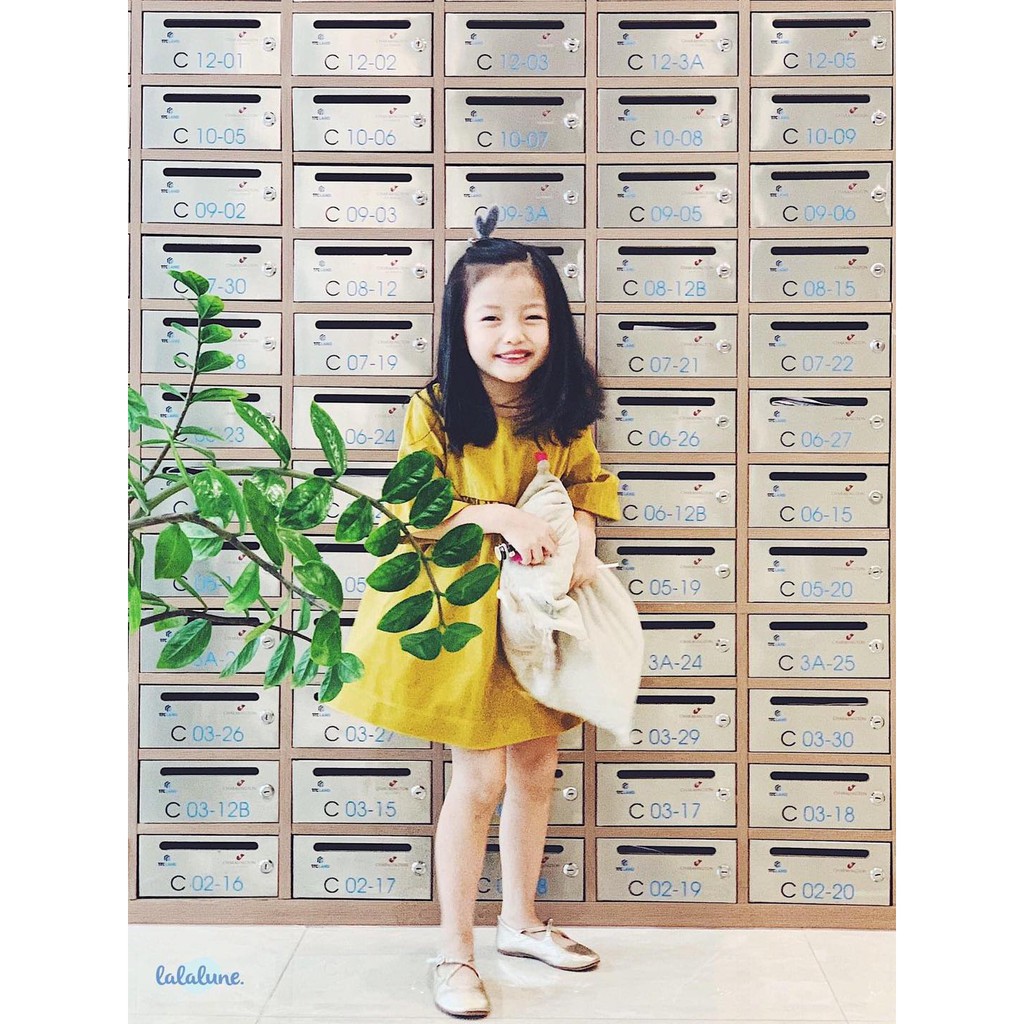 Đầm cotton nhung vàng jade dress lalalune cho bé 2-7 tuổi