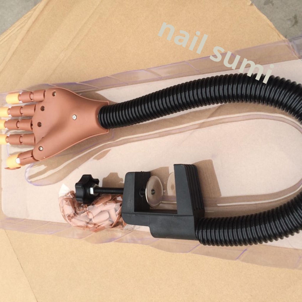 Bàn tay giả học nail có khớp