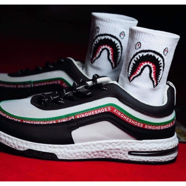 Vớ Bape cá mập vải xịn, dày dặn
