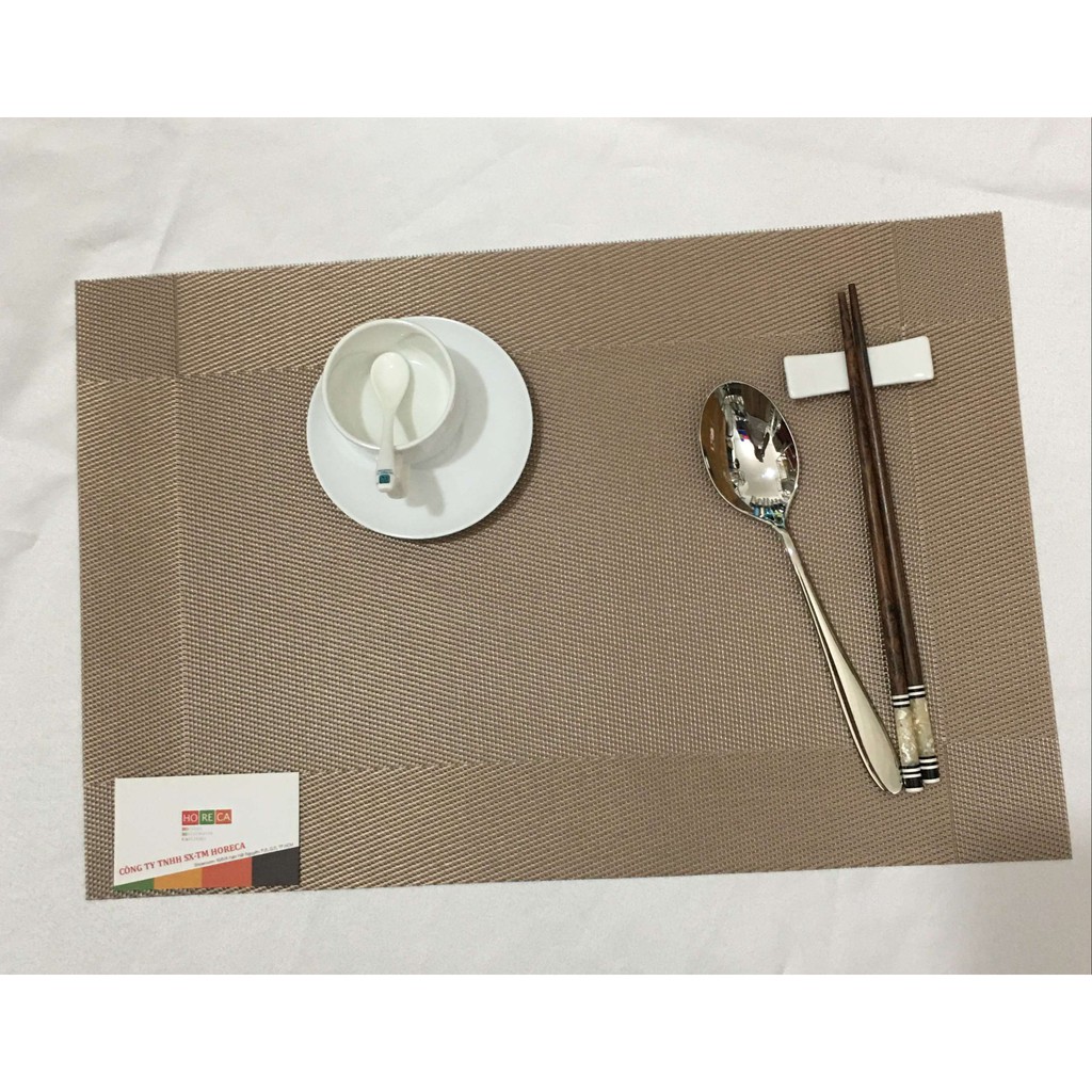 tấm lót bàn ăn placemat cao cấp, nhiều màu sang trọng