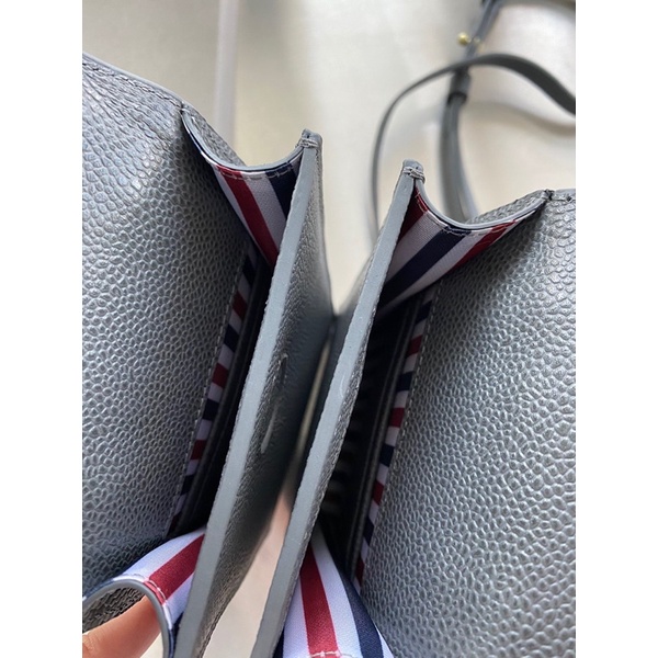 Túi đeo chéo đựng điện thoại da thật cao cấp thương hiệu Thom Browne TB hàng vip 1-1