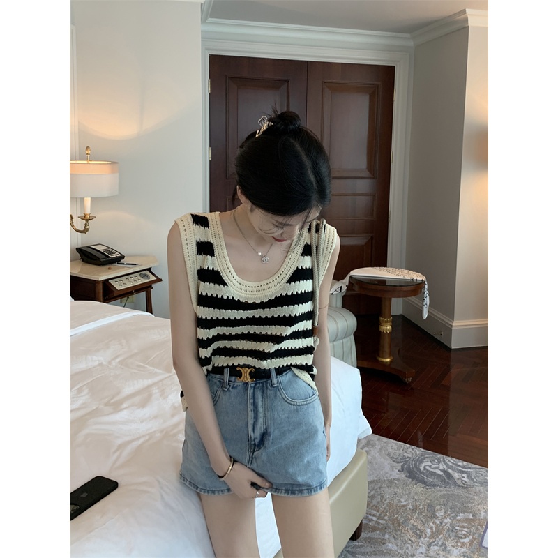 Áo Tanktop Dệt Kim Kẻ Ngang Cá Tính Thời Trang Hàn Quốc Cho Nữ