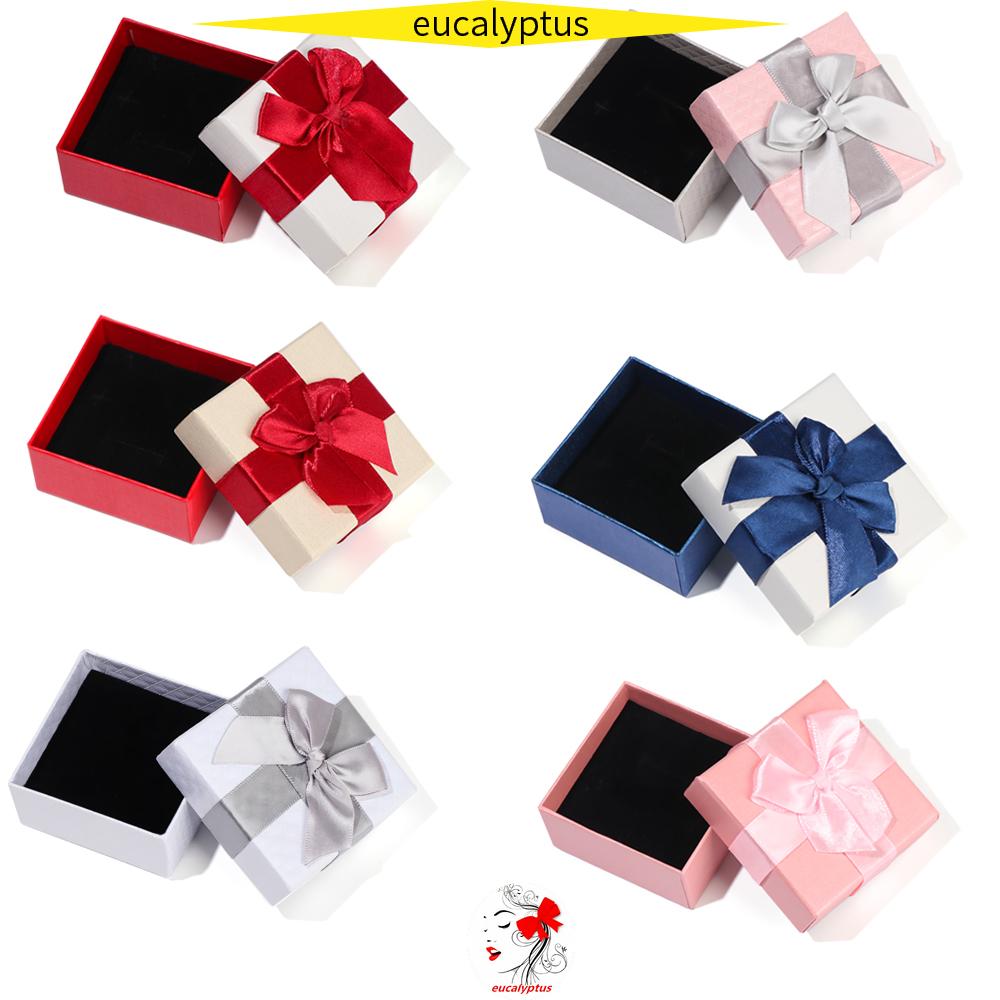 1 Hộp Đựng Trang Sức Hình Vuông Bằng Giấy Nhiều Màu Sắc