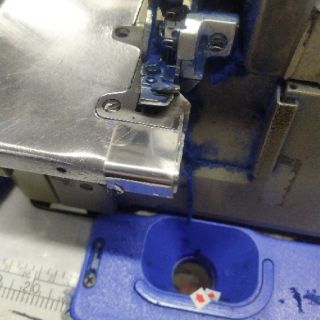 Gá chống chém máy vắt sổ